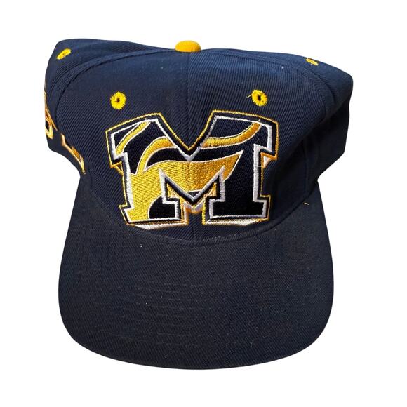 VTG Zephyr Grafx Graffiti Michigan Wolverines Navy Fitted Wool Hat Size‎ 7 3/8 - Picture 1 of 10